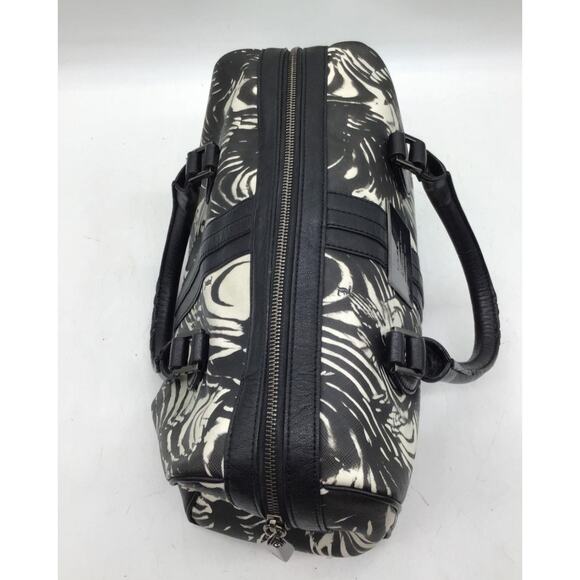 L.A.M.B. BY GWEN STEFANI DESIGNER ZEBRA BARREL BAG - Picture 8 of 13